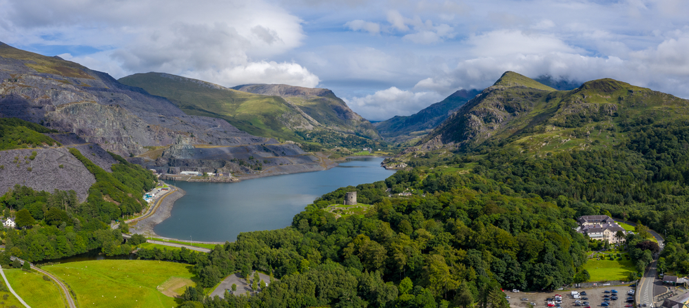 Mountain scenery surrounding Llanberis