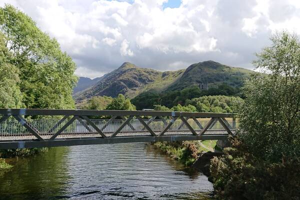 Max Pixel net Peaceful Caernarfon Bridge Green River 3704549