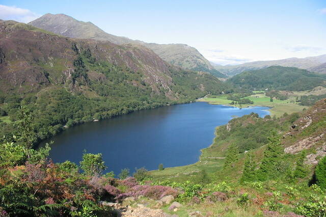 Dinas geograph 1308904 by Tony Edwards